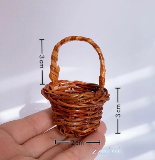 2PCS Dollhouse Miniature Handmade Mini Round Basket A wicker Little Basket with a Handle Or Dolls And Dollhouse