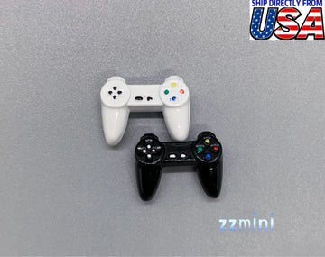 2pcs (Black+White) Dollhouse Miniature PS4 Controller For Fashion Doll Accessories Game Room Decoration